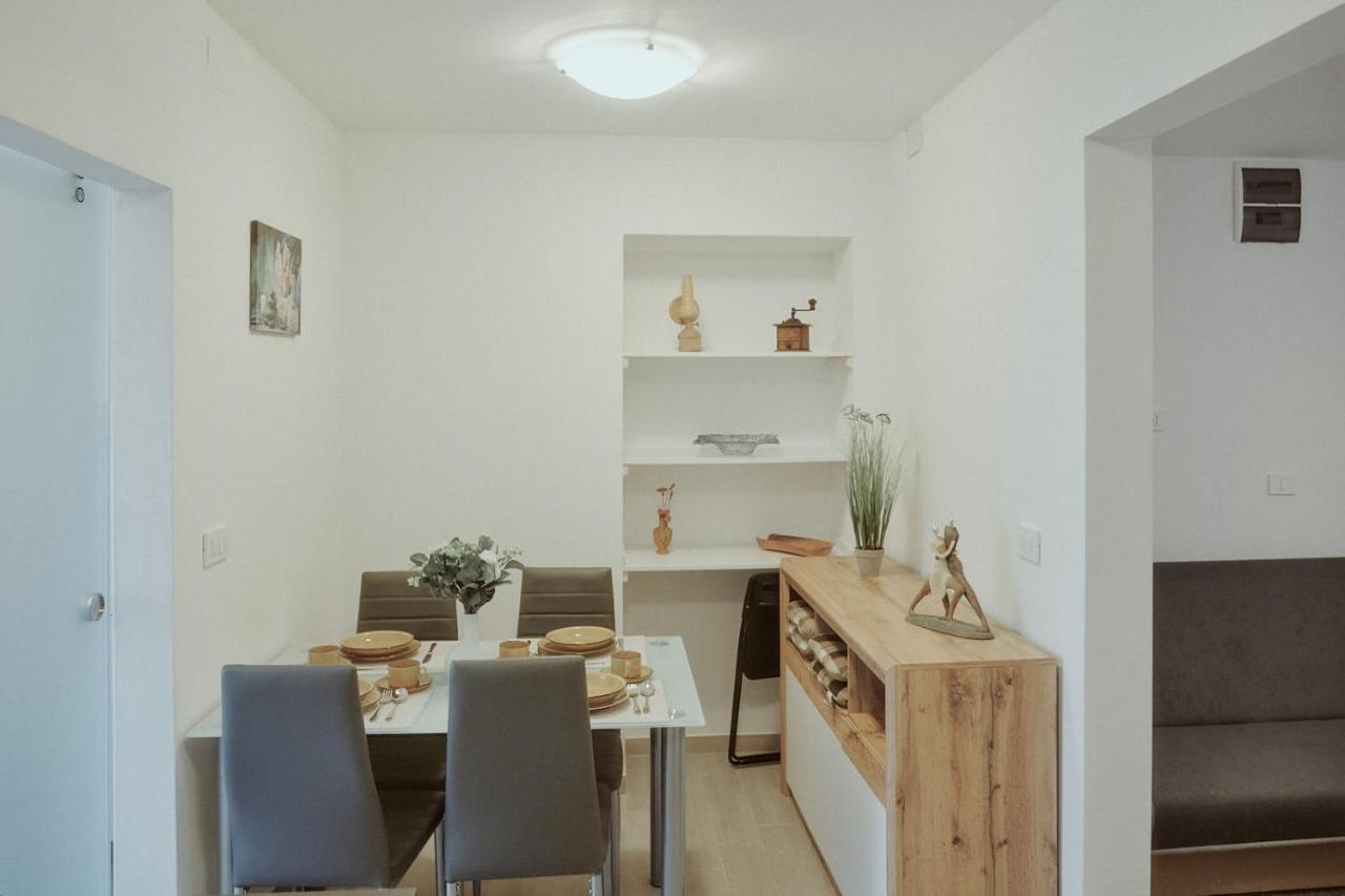 Apartments Pr' Stormanu Kanal Bagian luar foto